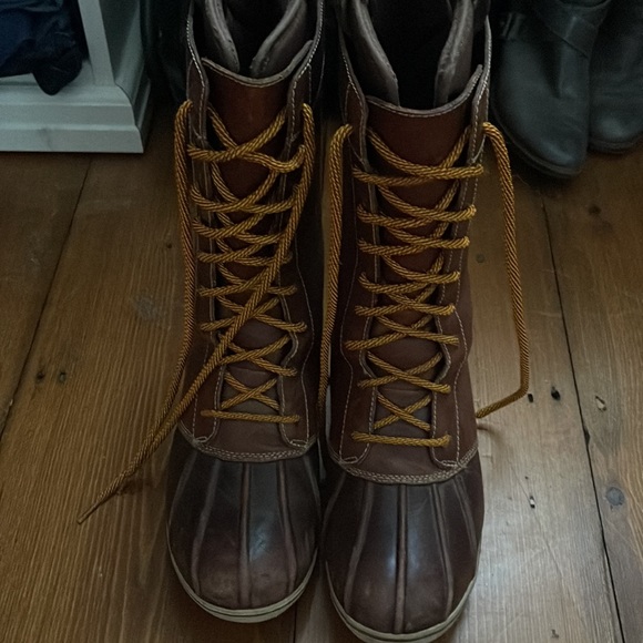 Women’s Size 10 LLBean insulated boots - Picture 3 of 4